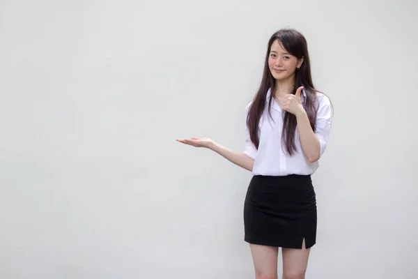 Portrait Thai Adulte Étudiant Université Uniforme Belle Fille Montrer Main — Photo