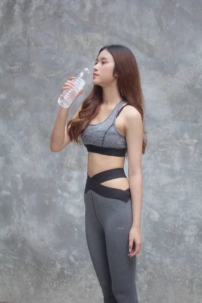 Asiático Tailandés Japonés Adolescente Hermosa Chica Sportswear Beber Agua —  Fotos de Stock