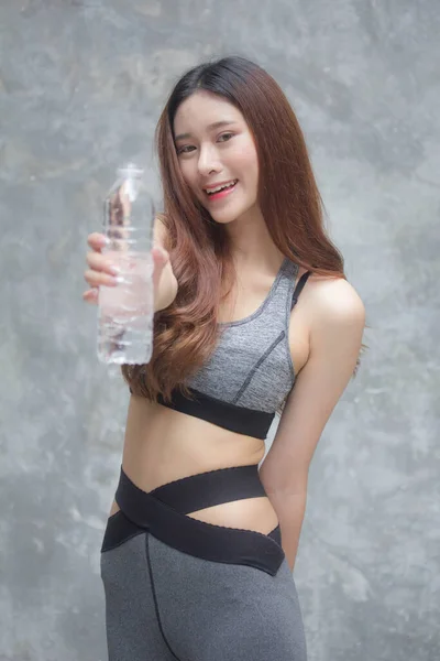 Asia Thai Japanese Teen Beautiful Girl Sportswear Drink Water — Stock Photo, Image
