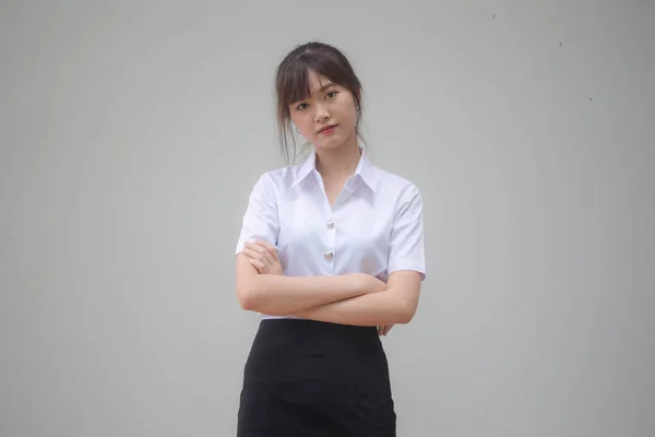 Retrato Tailandés Estudiante Adulto Universidad Uniforme Hermosa Chica Relajarse Sonreír —  Fotos de Stock