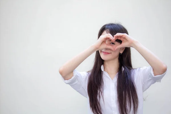 Thai China Erwachsene Büro Mädchen Geben Herz — Stockfoto