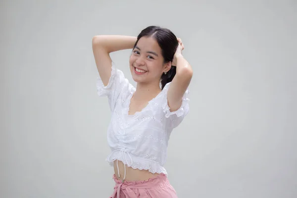 Asiatisch Thai Teen Weiß Shirt Hübsch Mädchen Smile Und Relax — Stockfoto