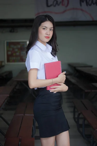 Thai Adulte Étudiant Université Uniforme Belle Fille Détendre Sourire — Photo