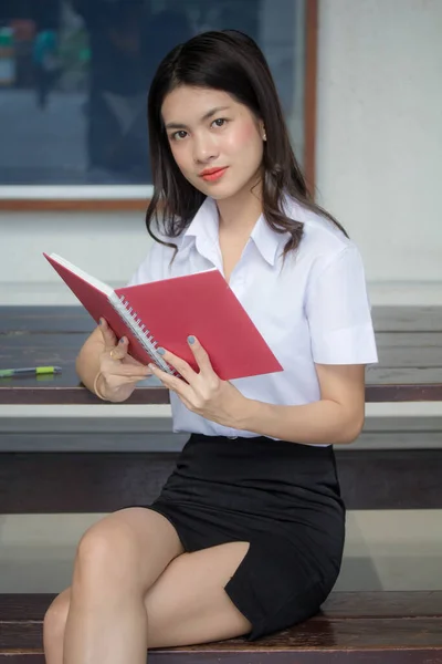 Thai Adult Student University Uniform Beautiful Girl Read Red Book — Stock Photo, Image