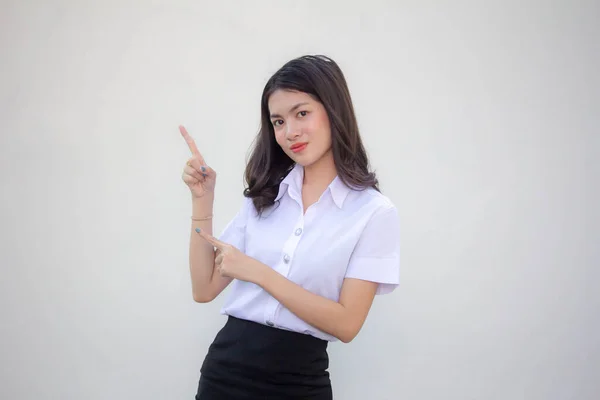 Tailandês Adulto Estudante Universidade Uniforme Bela Menina Apontando — Fotografia de Stock