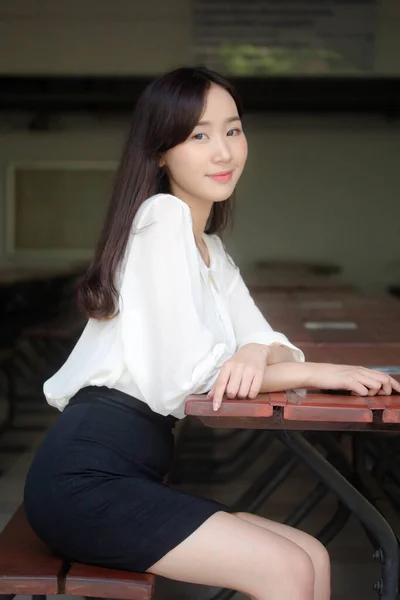 Portrait Thai China Adult Office Girl White Shirt Relax Smile — Stock Photo, Image