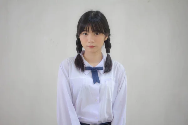 Retrato Tailandês Estudante Ensino Médio Uniforme Adolescente Linda Menina Feliz — Fotografia de Stock