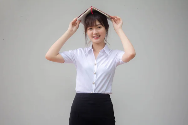 Tailandês Adulto Estudante Universidade Uniforme Bela Menina Vermelho Livro — Fotografia de Stock