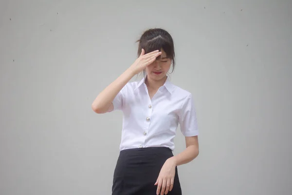 Retrato Tailandês Adulto Estudante Universidade Uniforme Bela Menina Não Olhar — Fotografia de Stock