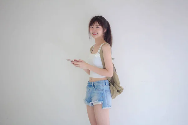 Vacker Thailändsk Flicka Turister Skotsk Vit Skjorta Blå Jeans Med — Stockfoto