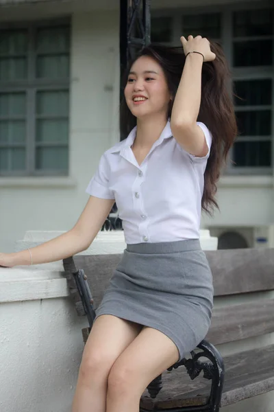 Thai Porcellana Adulto Ufficio Ragazza Bianco Camicia Relax Sorriso — Foto Stock