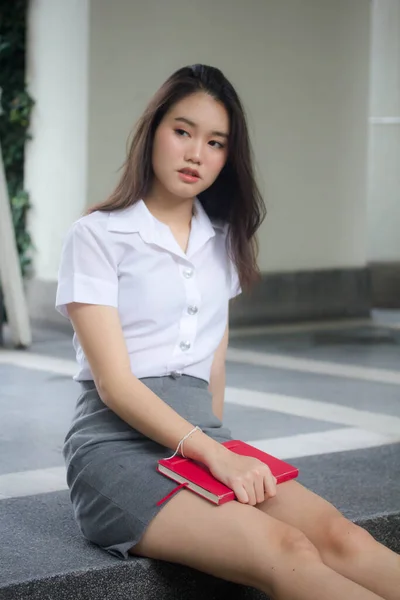 Thai Chine Adulte Bureau Fille Chemise Blanche Détendre Sourire — Photo