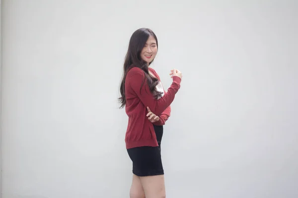 泰国人成年职业女性的画像尺寸Xl型白衬衫放松微笑 — 图库照片