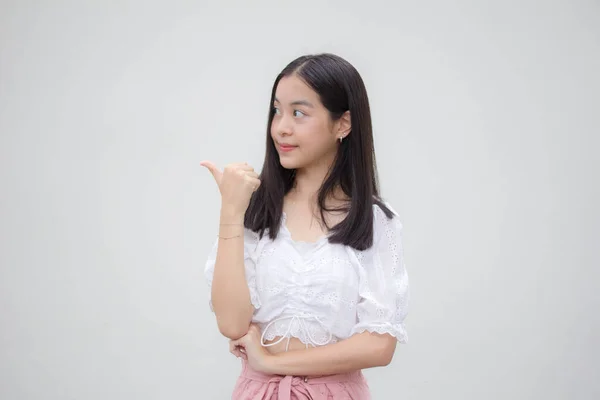 Asia Thai Remaja Shirt Putih Gadis Cantik Menunjuk — Stok Foto