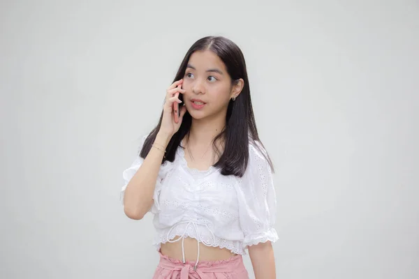 Ázsiai Thai Japán Tini Tini Fehér Póló Szép Lány Hív — Stock Fotó