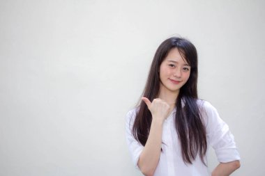 Taylandlı yetişkin kadınların portresi.