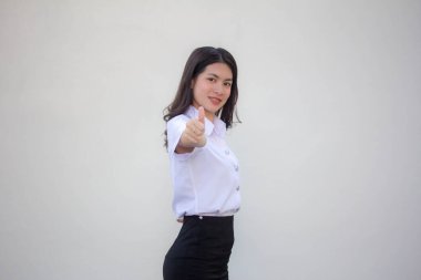 Taylandlı yetişkin üniversite üniforması gibi güzel bir kız.