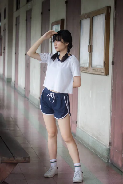 Tailandês Adolescente Linda Menina Japonês Esportes Estudante Uniforme Feliz Relaxar — Fotografia de Stock