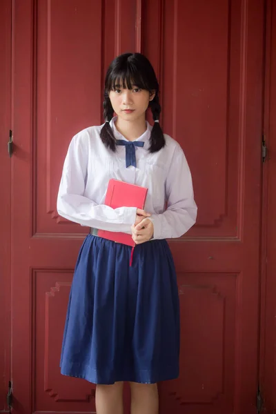 Tailandês Estudante Ensino Médio Uniforme Adolescente Linda Menina Feliz Relaxar — Fotografia de Stock