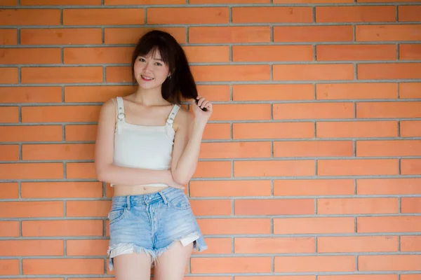 Ásia Tailandês Japonês Adolescente Branco Shirt Bela Menina Feliz Relaxar — Fotografia de Stock