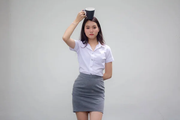Portré Thai Porcelán Felnőtt Irodai Lány Fehér Ing Ivás Kávé — Stock Fotó