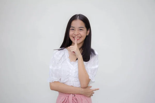 Asia Thai Teen White Tişörtü Güzel Kız Sessizce — Stok fotoğraf