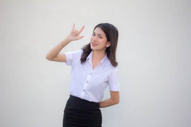 Yetişkin öğrenci üniforması. Güzel kız seni seviyor.