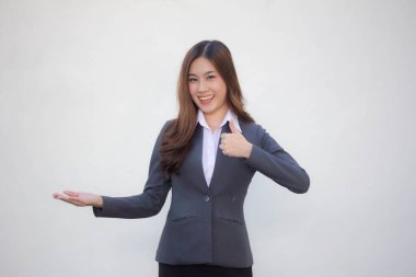 Taylandlı yetişkin ofis kızı portresi