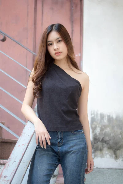 Portrait Thai China Adult Beautiful Girl Black Shirt Blue Jeans — Stock Photo, Image