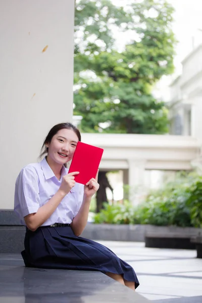 Ásia Tailandês Estudante Ensino Médio Uniforme Bela Menina Ler Livro — Fotografia de Stock