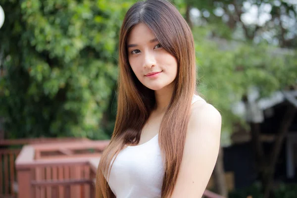 Portrait Thai Adult Beautiful Girl Relax Smile — Stock Photo, Image