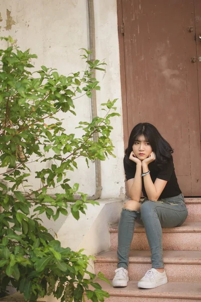 Retrato Vietnam High School Adolescente Linda Menina Feliz Estilo Vintage — Fotografia de Stock