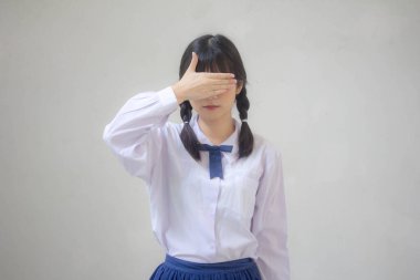 Taylandlı liseli üniformasının portresi. Güzel bir kız.