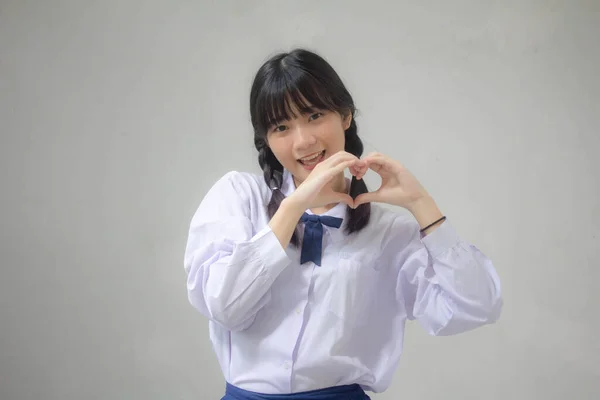 Retrato Tailandés Estudiante Secundaria Uniforme Hermosa Chica Dar Corazón — Foto de Stock