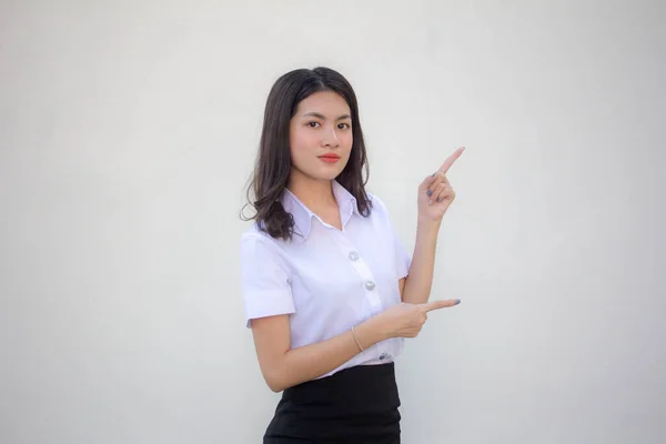 Tailandês Adulto Estudante Universidade Uniforme Bela Menina Apontando — Fotografia de Stock