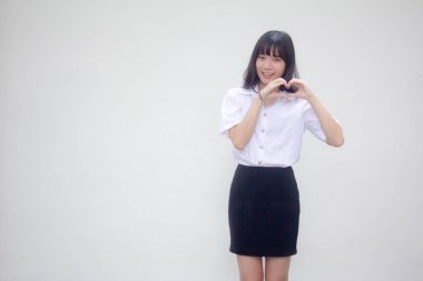 Taylandlı yetişkin öğrenci üniforması. Güzel kalp ver.