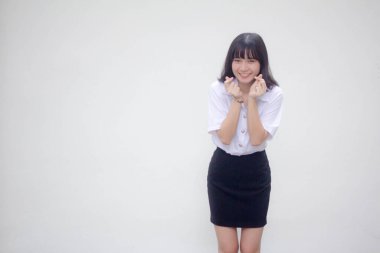 Taylandlı yetişkin öğrenci üniforması. Güzel kalp ver.