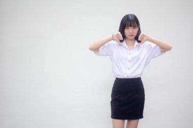 Taylandlı yetişkin üniversite üniforması. Güzel bir kız hoşlanmaz.