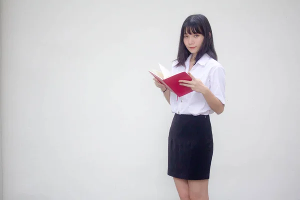 Thai Volwassen Student Universiteit Uniform Mooi Meisje Lees Rood Boek — Stockfoto