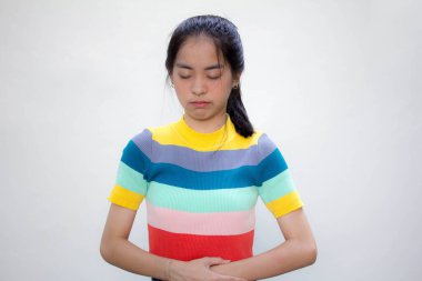 Asia Thai gençlik tişörtü güzel kız karın ağrısı