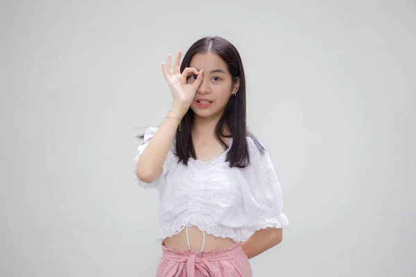 Asia Thai Remaja Shirt Putih Gadis Cantik — Stok Foto