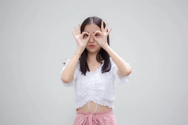 Ásia Tailandês Adolescente Branco Shirt Bela Menina — Fotografia de Stock
