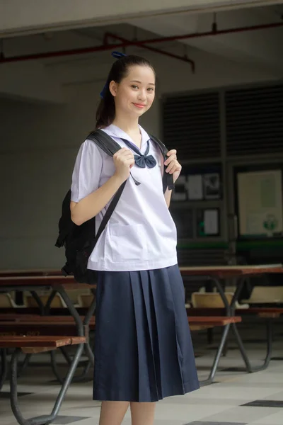 Азіатська Тайська Молодша Школа Студентська Форма Красива Дівчина Посміхається Розслабляється — стокове фото