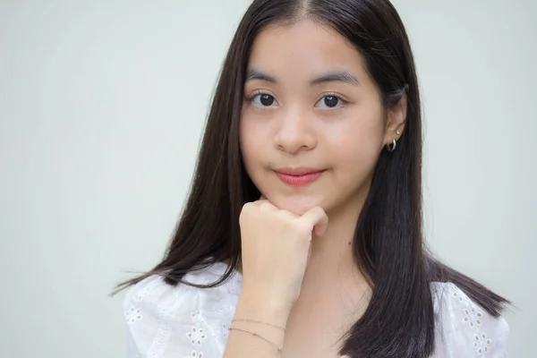 Asiatisch Thai Teen Weiß Shirt Hübsch Mädchen Smile Und Relax — Stockfoto