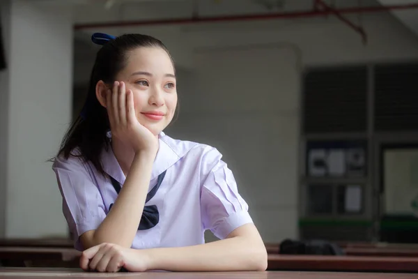 Ásia Tailandês Júnior Estudante Ensino Médio Uniforme Bela Menina Sorriso — Fotografia de Stock