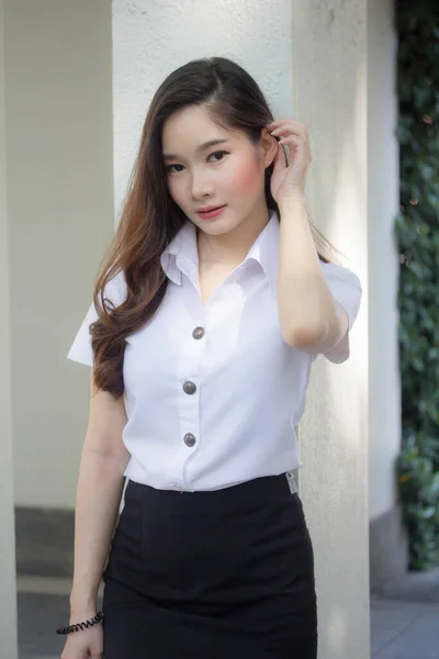 Thai Adult Student University Uniform Beautiful Girl Smile Relax — Stock Photo, Image