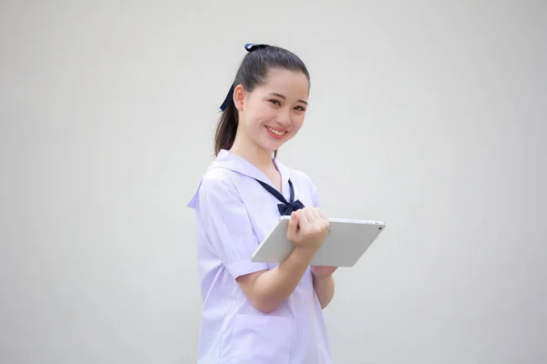 Asia Thai Junior Estudiante Secundaria Uniforme Hermosa Chica Usando Tableta —  Fotos de Stock