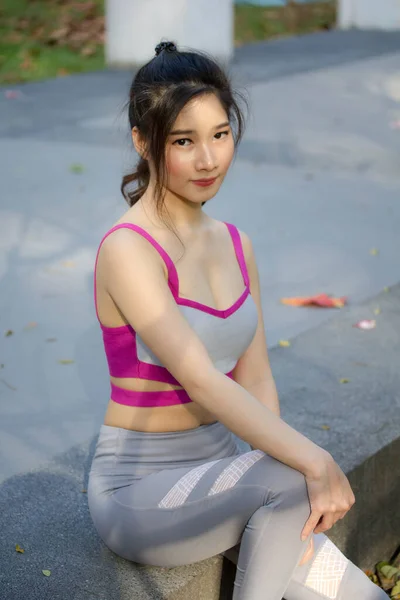 Взрослый Азия Тай Красивая Девушка Спортивной Одежде — стоковое фото