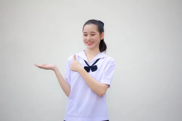 Asia Thai 주니어 중학교 유니폼아름다운 아가씨 손보여 — 스톡 사진
