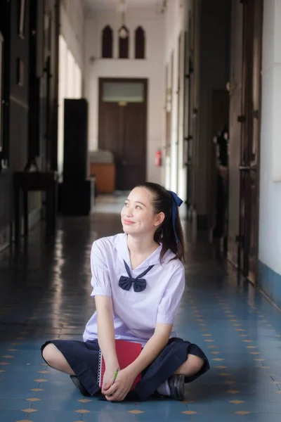 Asia Thai Junior Scuola Superiore Studente Uniforme Bella Ragazza Sorriso — Foto Stock